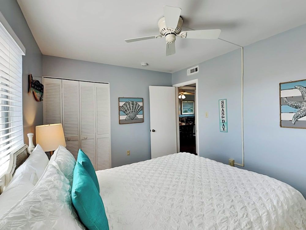 Condo, 2 Queen and Sofa Bed, Ocean View, Pool Access