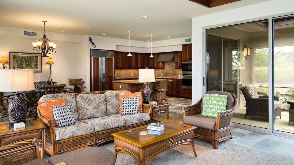 Condo, 3 Bedrooms