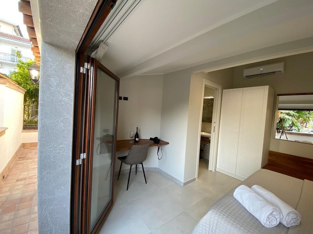 Villa Antonino Superior Triple Room 19