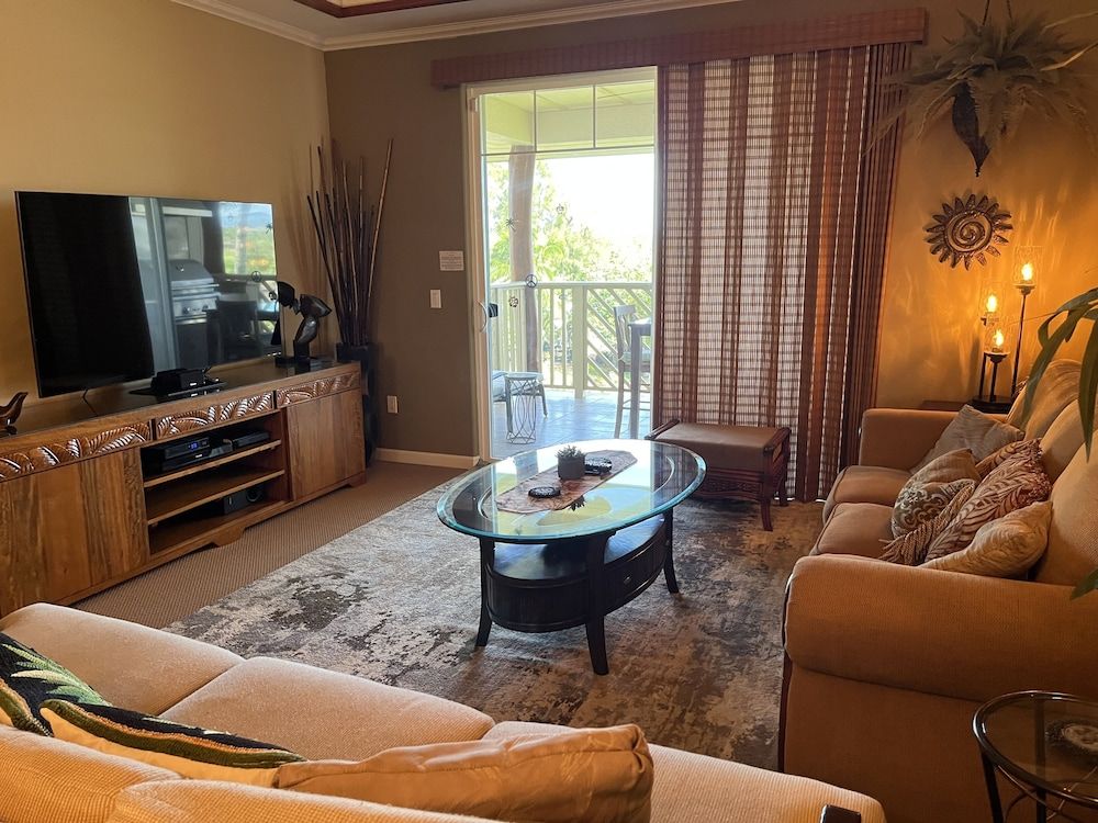Condo, 2 Bedrooms