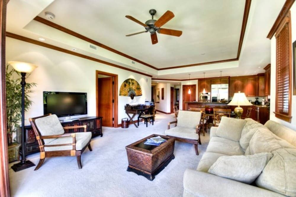 Luxury Villa (Unit 11A)