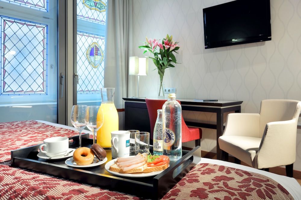 Eurostars Plaza Mayor Standard Double or Twin Room 4