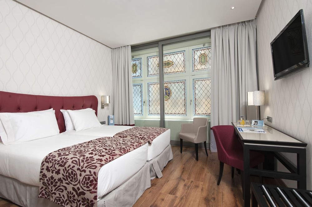 Eurostars Plaza Mayor Standard Double or Twin Room 2