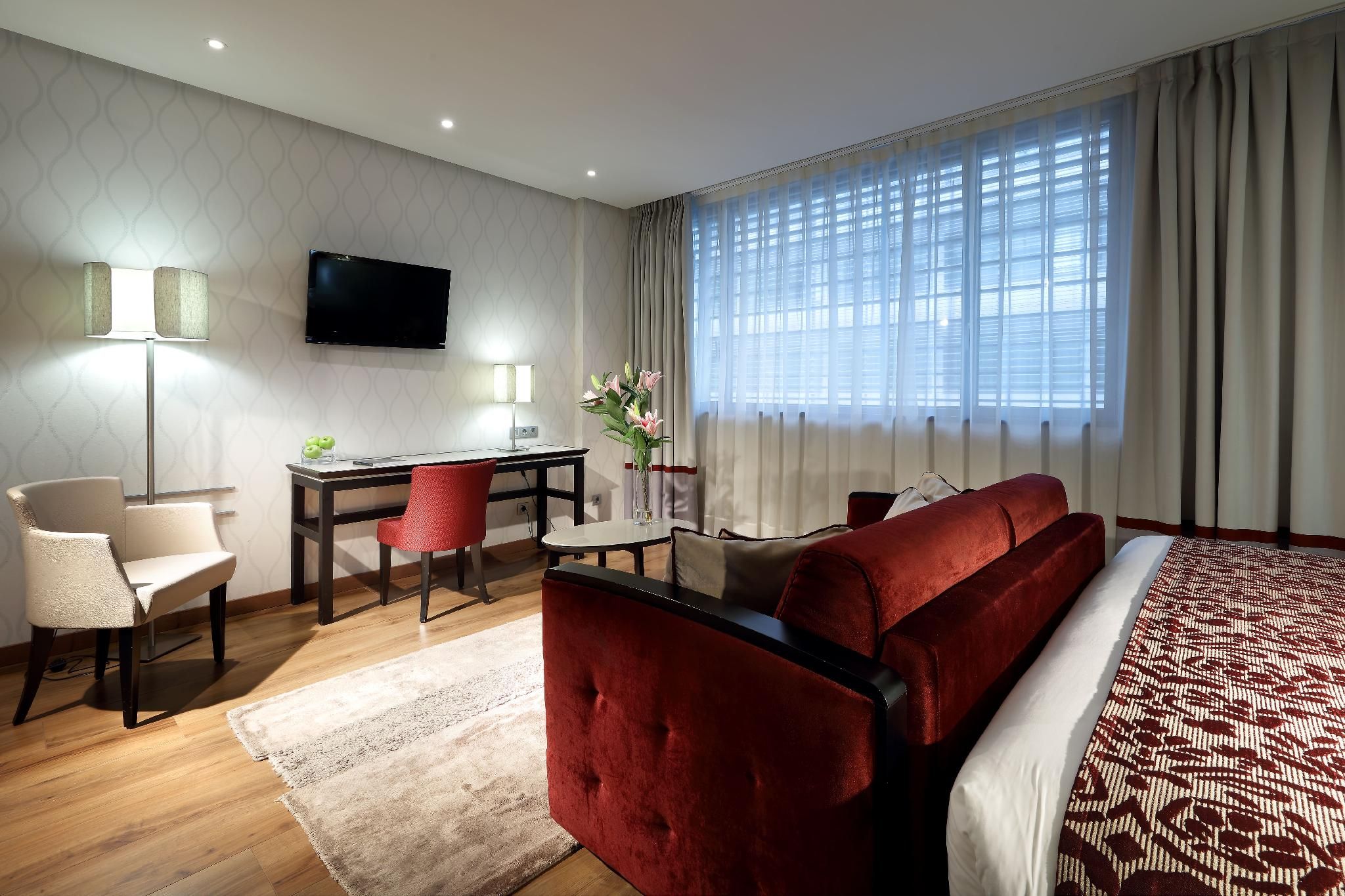 undefined Eurostars Plaza Mayor 8