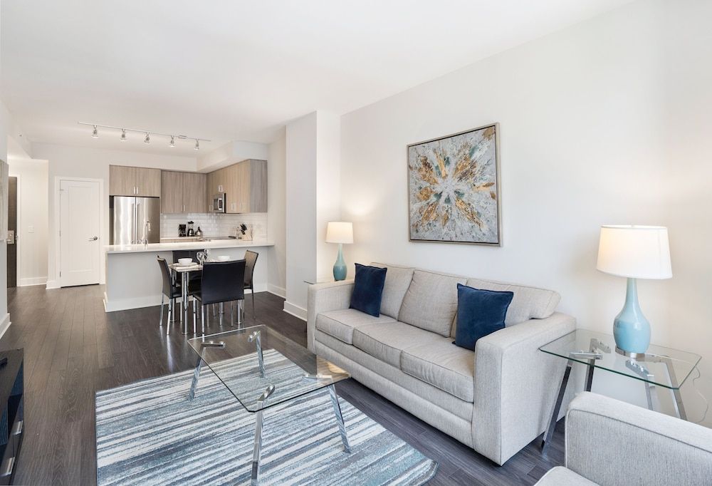 Luxury Apartment, 1 Queen Bed with Sofa bed
