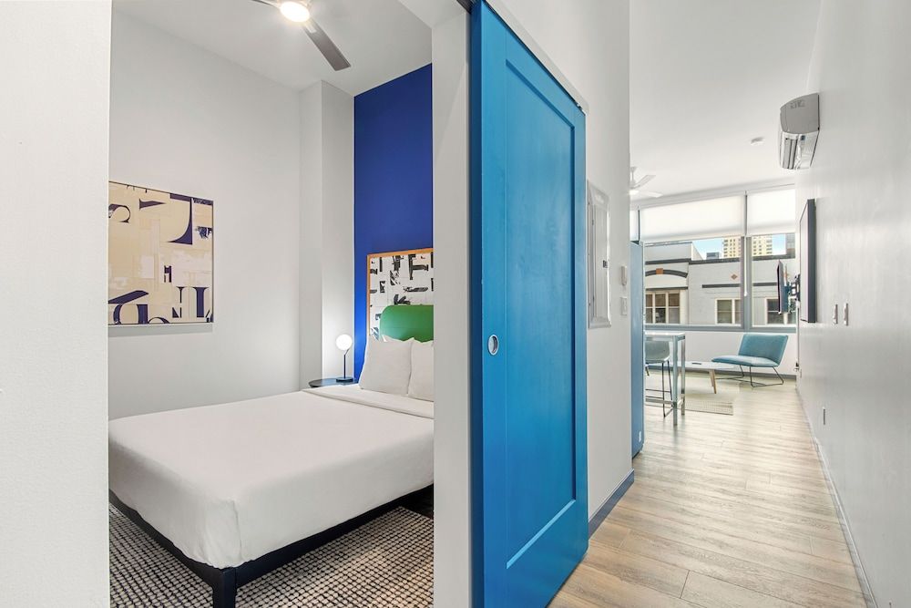 Exhibit A2 Premium Apartment, 2 Bedrooms 11