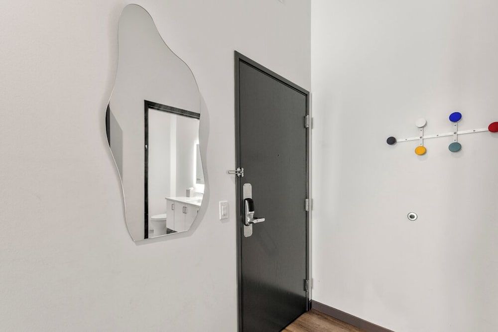 Exhibit A2 Premium Apartment, 2 Bedrooms 6