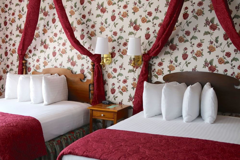 Inn on Mackinac