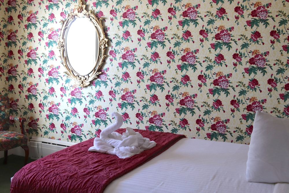 Inn on Mackinac