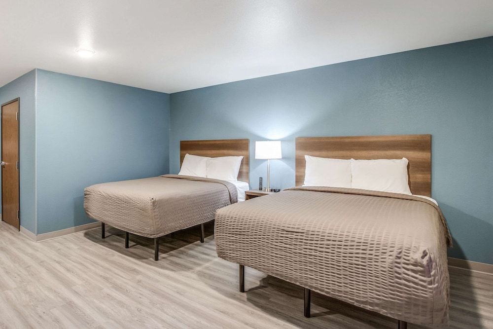 WoodSpring Suites Detroit Farmington Hills Queen Suite Two Queen Beds Accessible 3