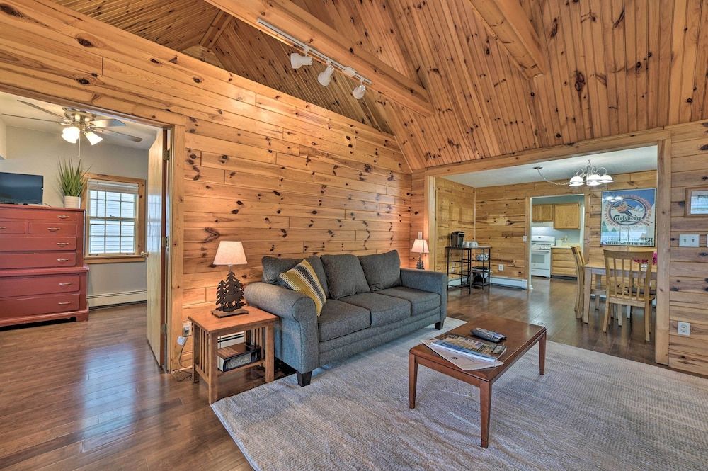 Lakefront Petoskey Abode - Deck, Grill & Boat Dock