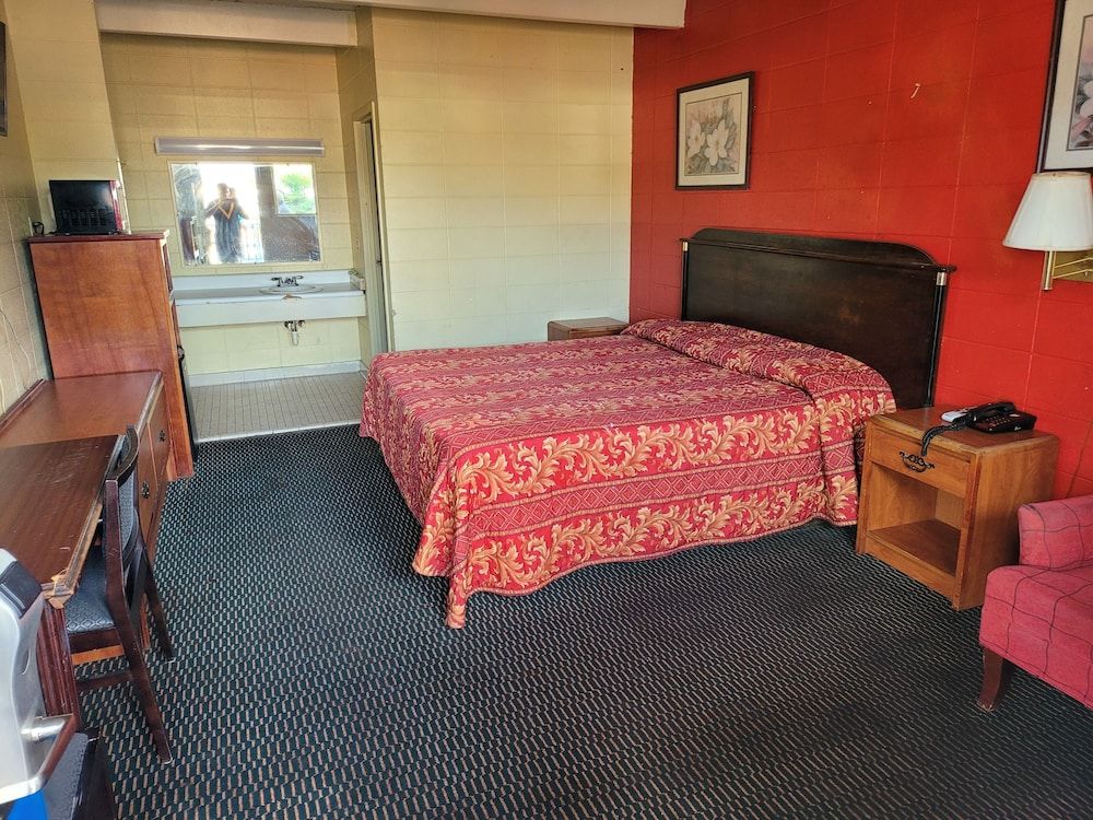 Relax inn Basic Single Room 5