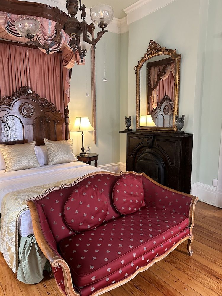Bayview Room Room 12