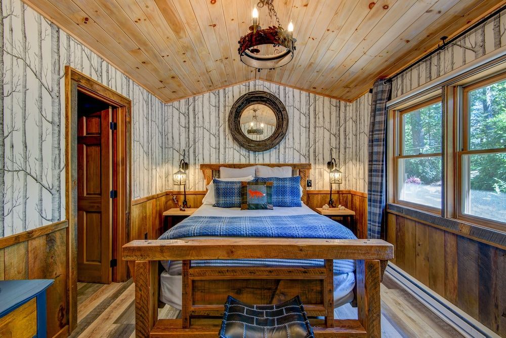 Classic Cabin