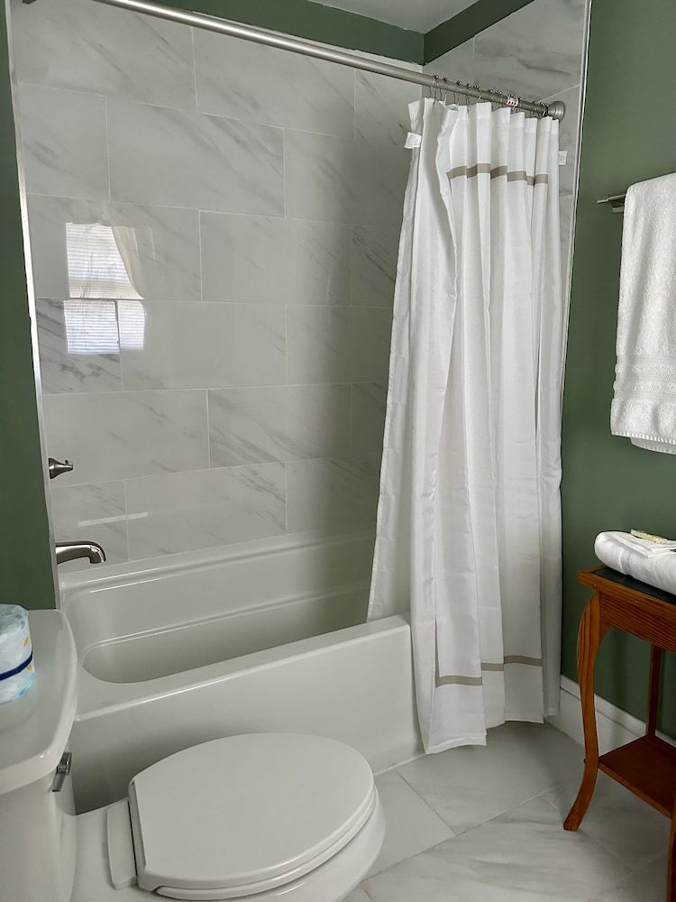 Pinehurst Room
