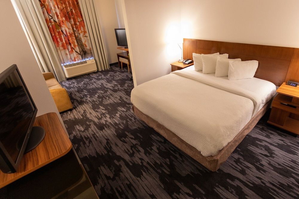 Suite, 1 Bedroom (Mobility Accessible, Tub)