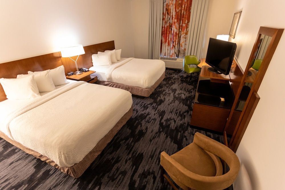 Room, 2 Queen Beds, Non Smoking (Hearing Accessible)