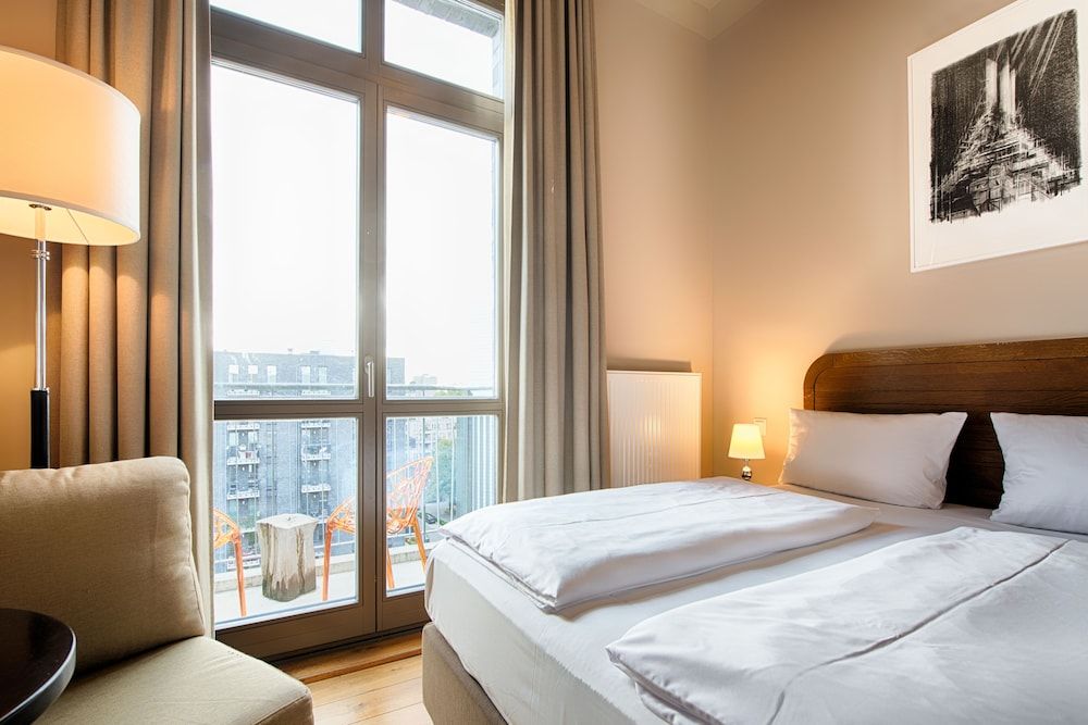 Mondrian Suites Berlin Checkpoint Charlie Comfort Studio (Balcony or Terrace) 5