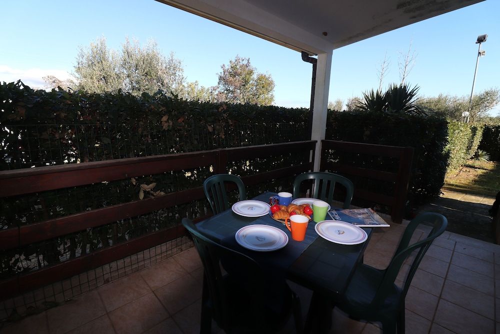Bungalow, 1 Bedroom, Patio, Garden View