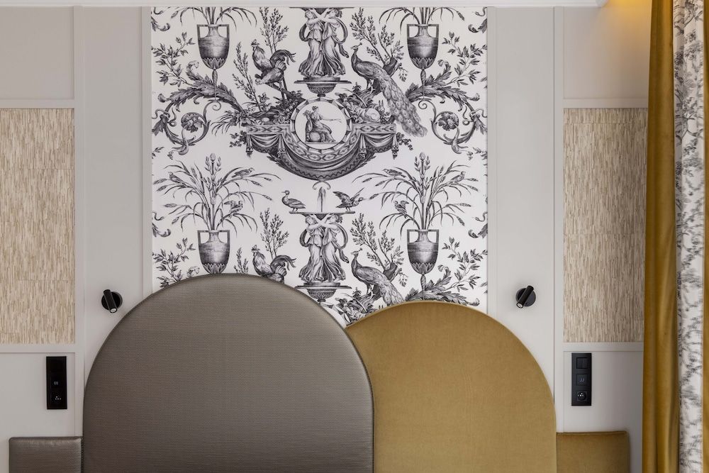 undefined Grand Hotel Leveque 3