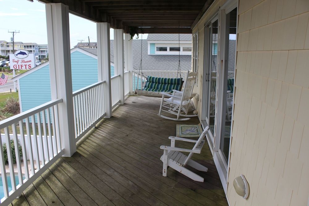Sandbar Bed & Breakfast