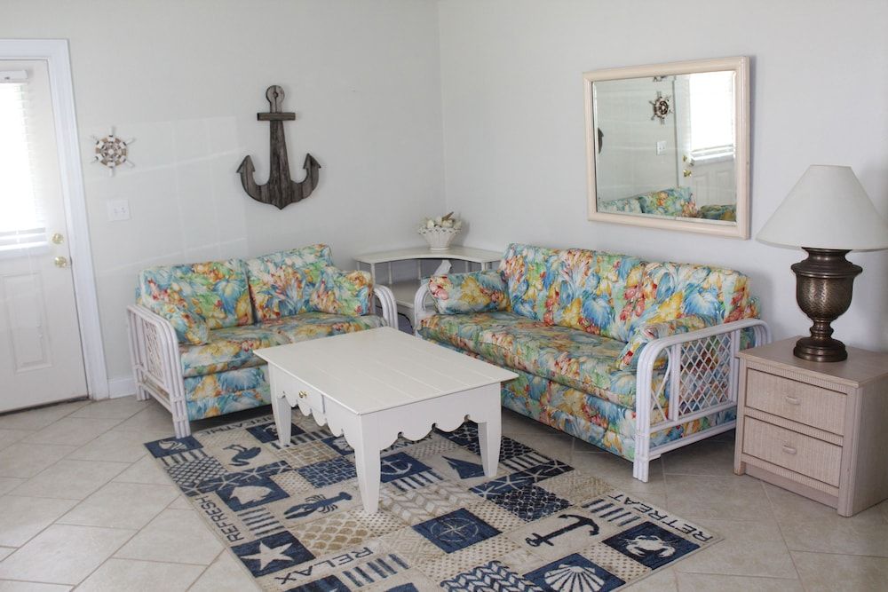 Sandbar Bed & Breakfast