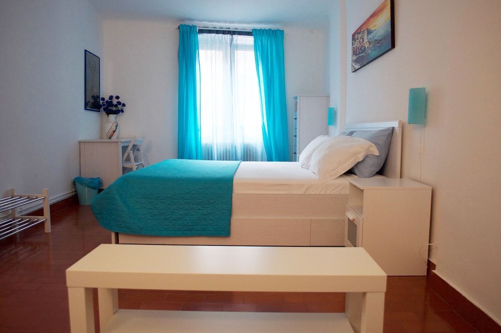 Giramondo Room and Breakfast Quadruple Room, 2 Bedrooms, Non Smoking, City View 4