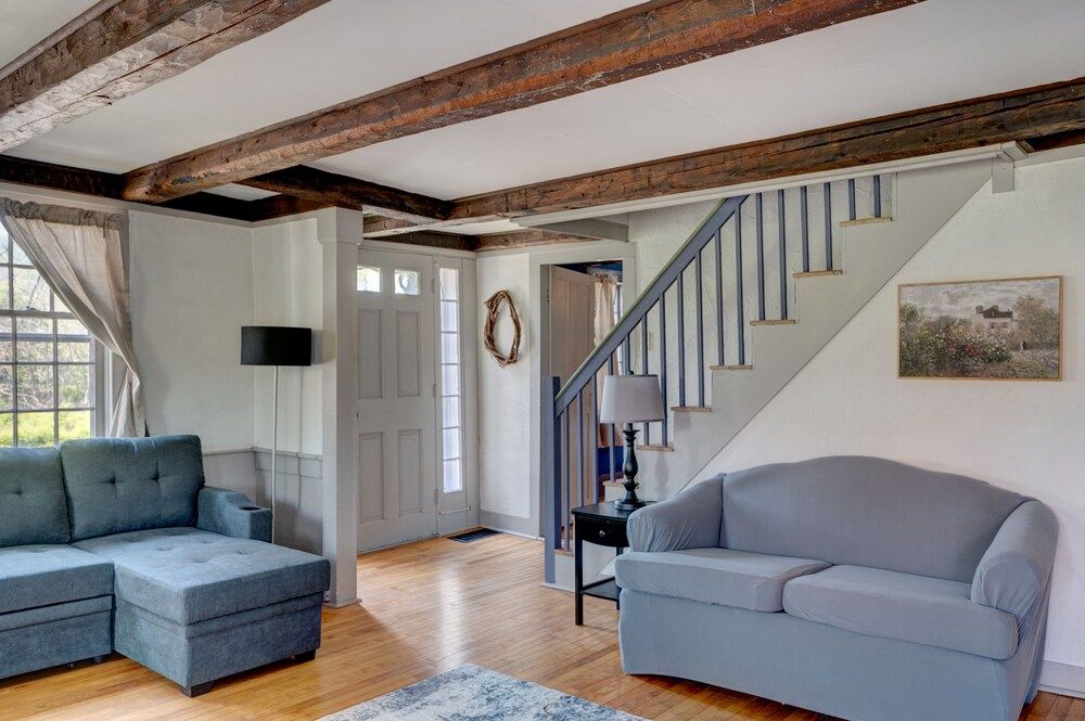 Gale River Motel Family Cabin 10