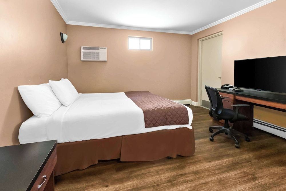 Room, 1 King Bed, Accessible, Non Smoking
