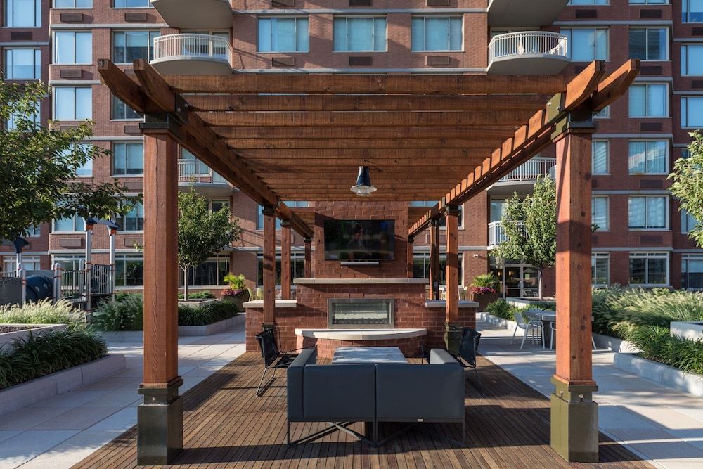 undefined Bluebird Suites near Newport Center 6