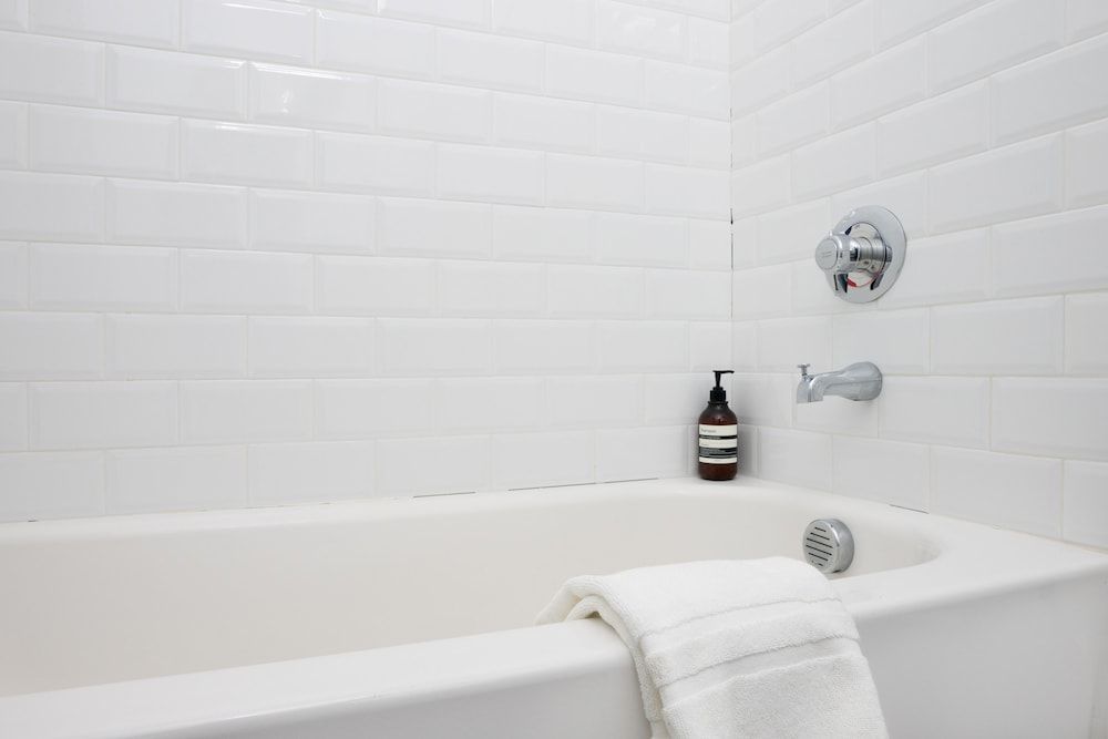 undefined Giles Ave 6 Bedroom Gem 10