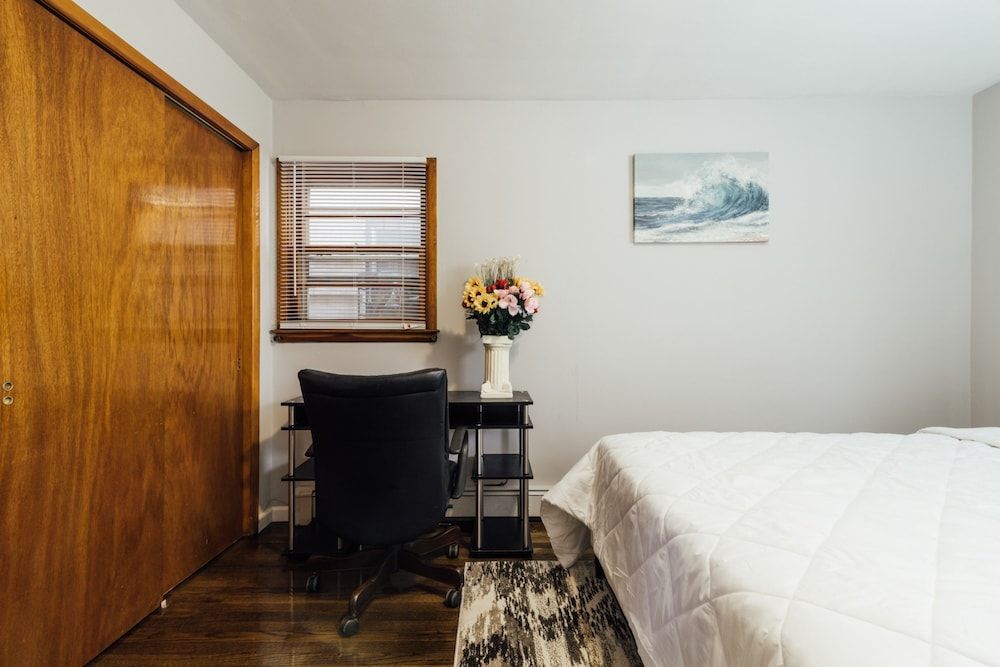 3 Bedroom near Journal Square Apartment, Multiple Beds, Non Smoking 13