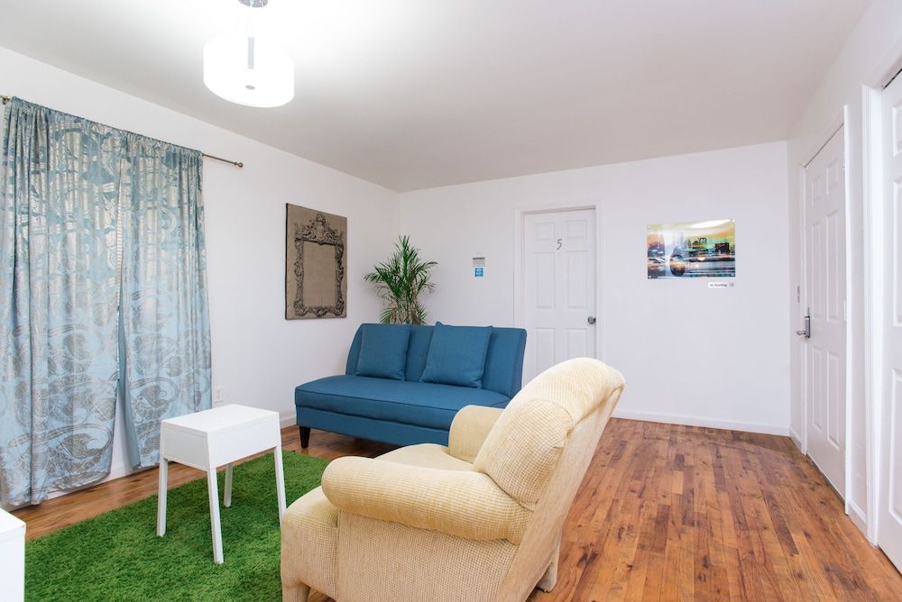 Racpanos Modern Stay on Ocean Avenue Deluxe Room, 1 King Bed with Sofa bed, Non Smoking, Shared Bathroom 15