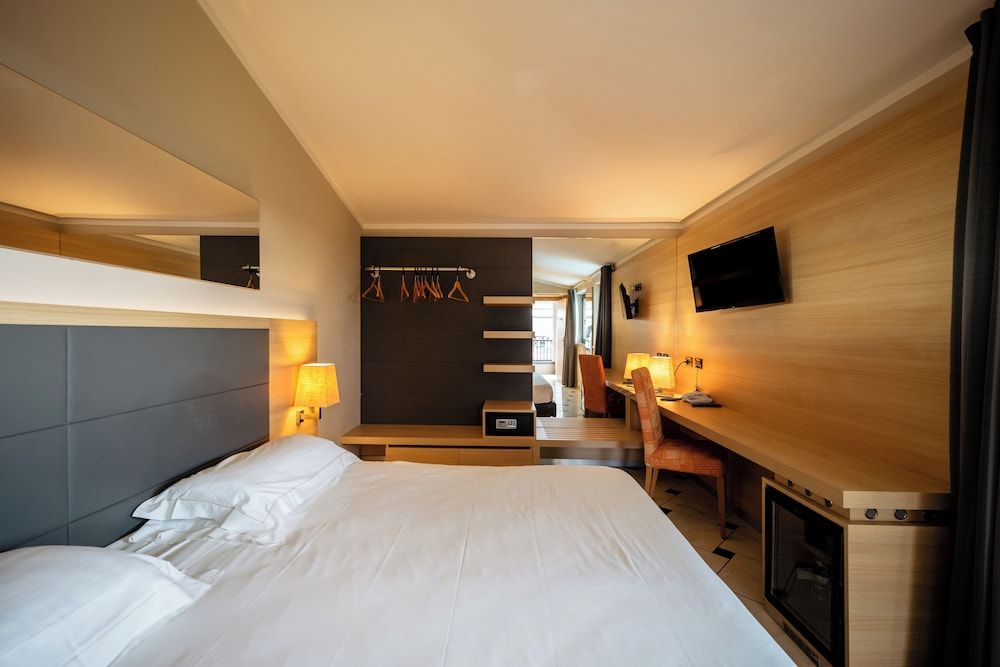 Villa Luisa Resort & Luxury Apartments Standard Double Room 2