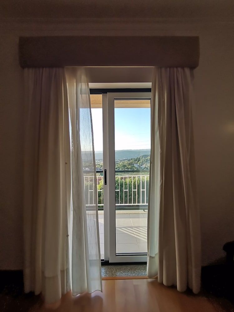 Hotel Quinta dos Cedros Triple Room 5