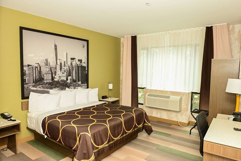 Room, 1 King Bed, Non Smoking
