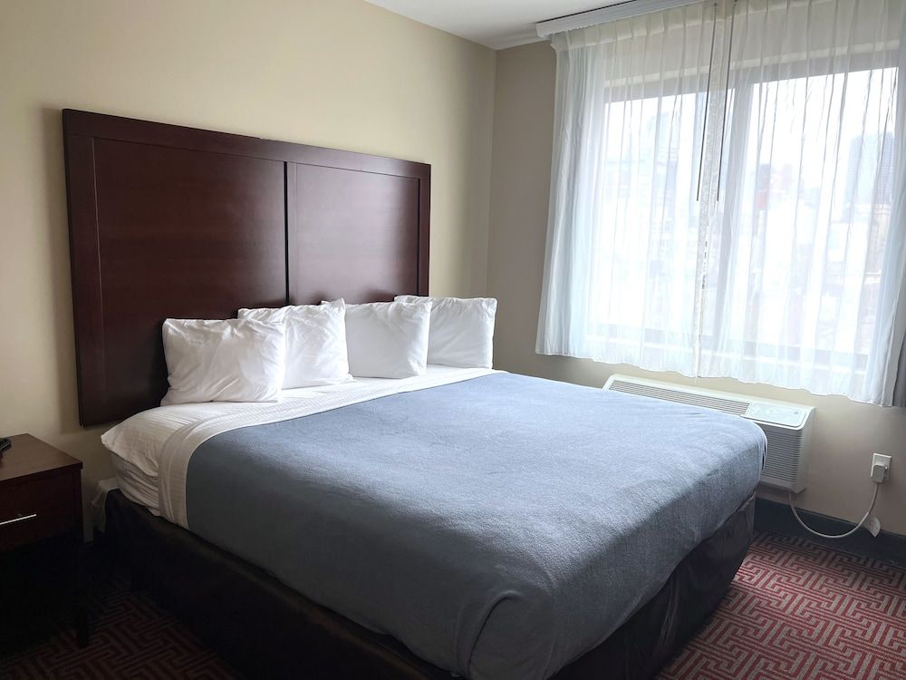undefined Lotus BLU Inn & Suites 2