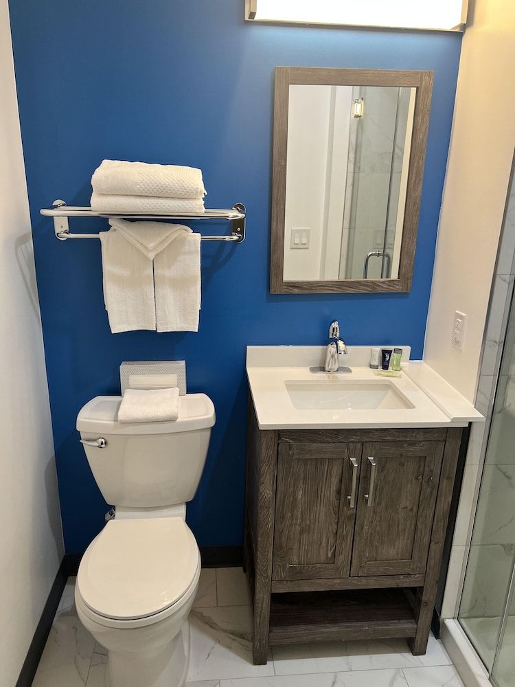 undefined Restgate Hotel 5
