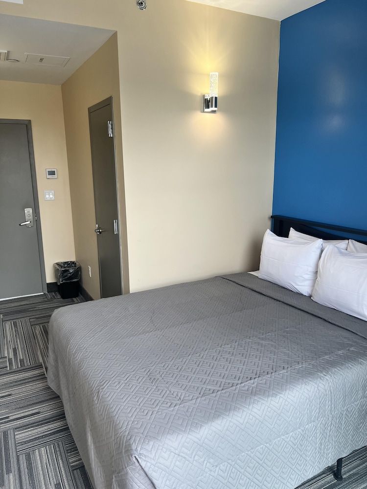 undefined Restgate Hotel 8