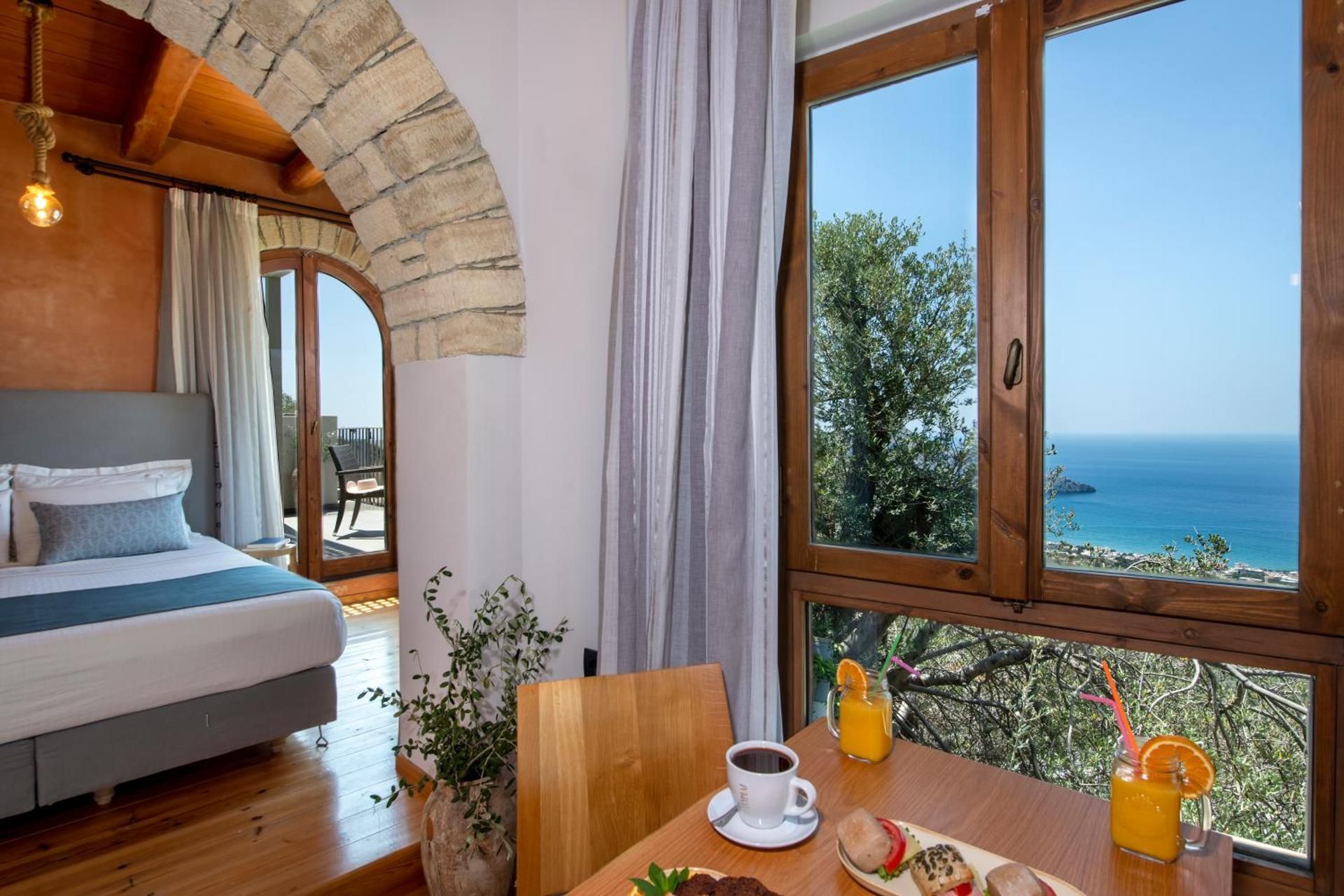 Junior suite with private pool