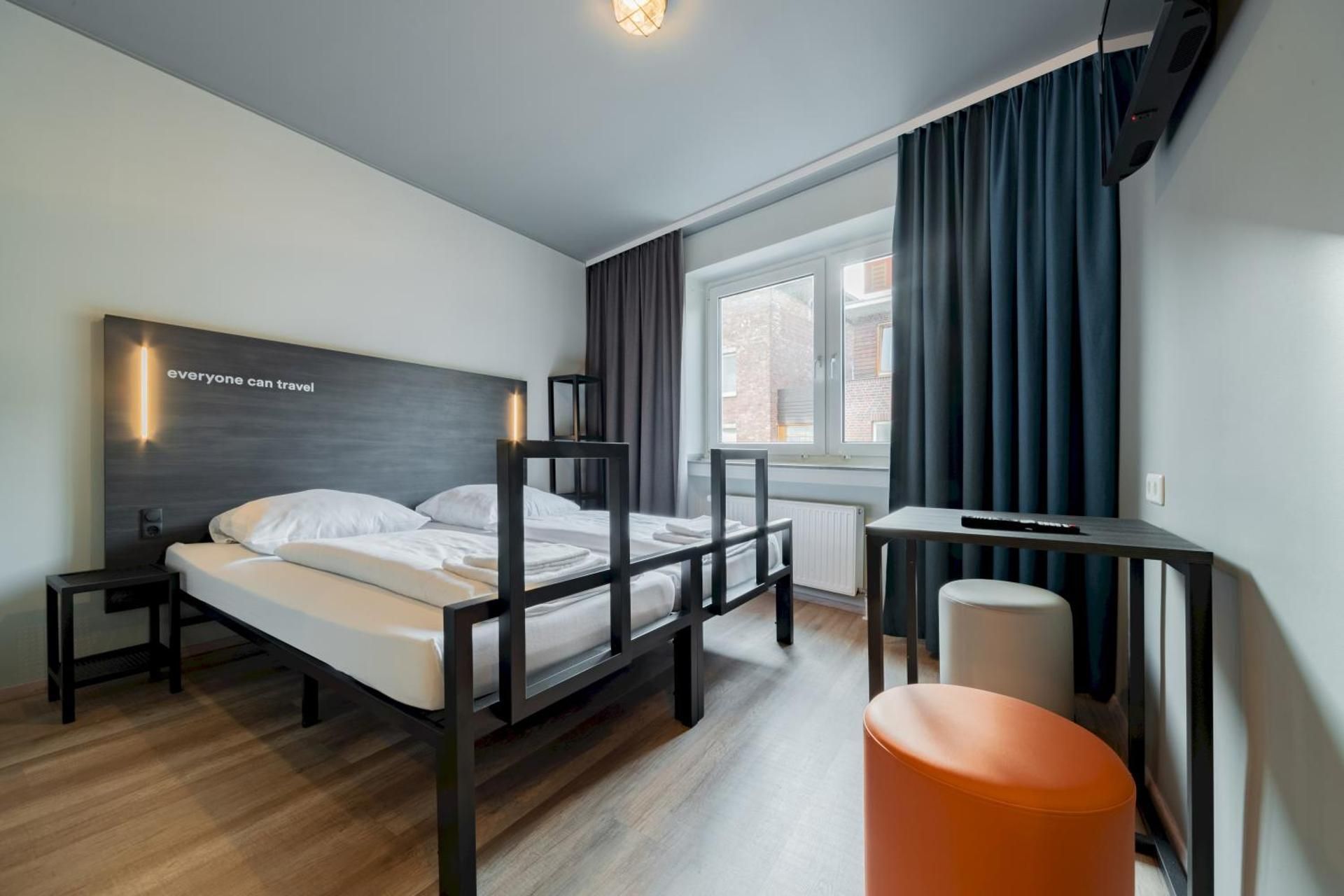a&o Koln Dom Double Room 2