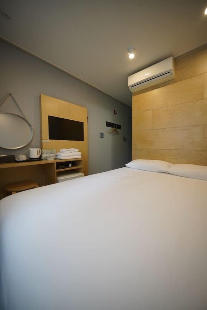 Hotel Dada Insadong Standard Double Room 4