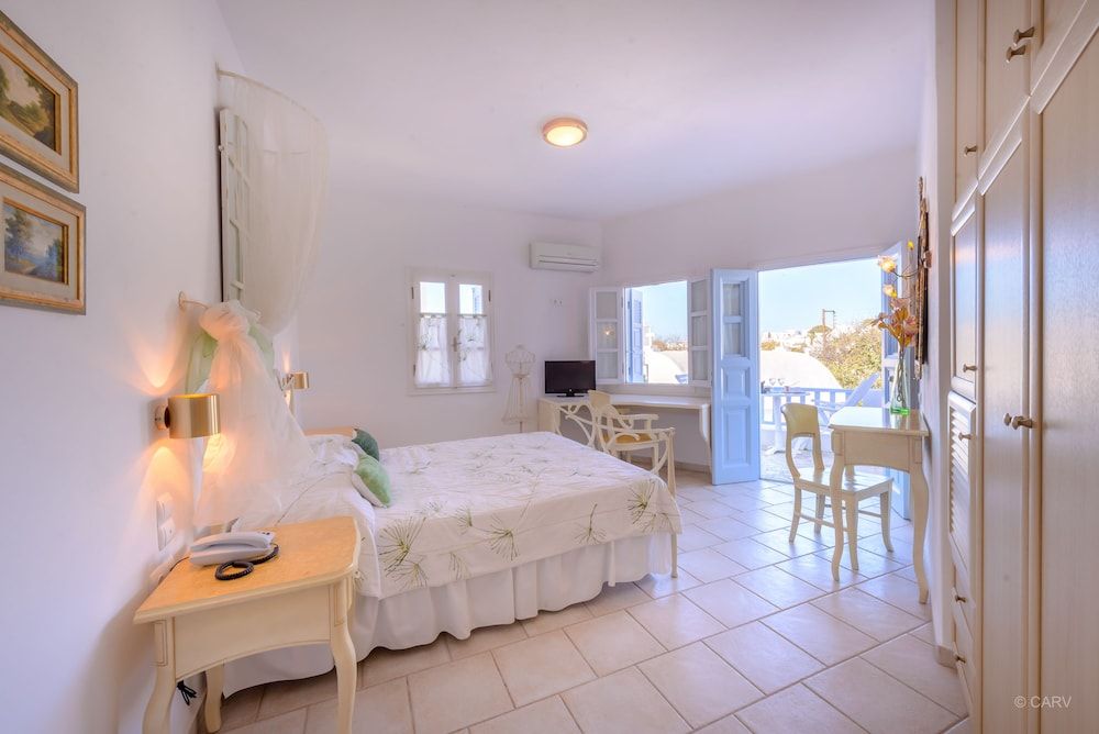 Standard Double Room, Garden View