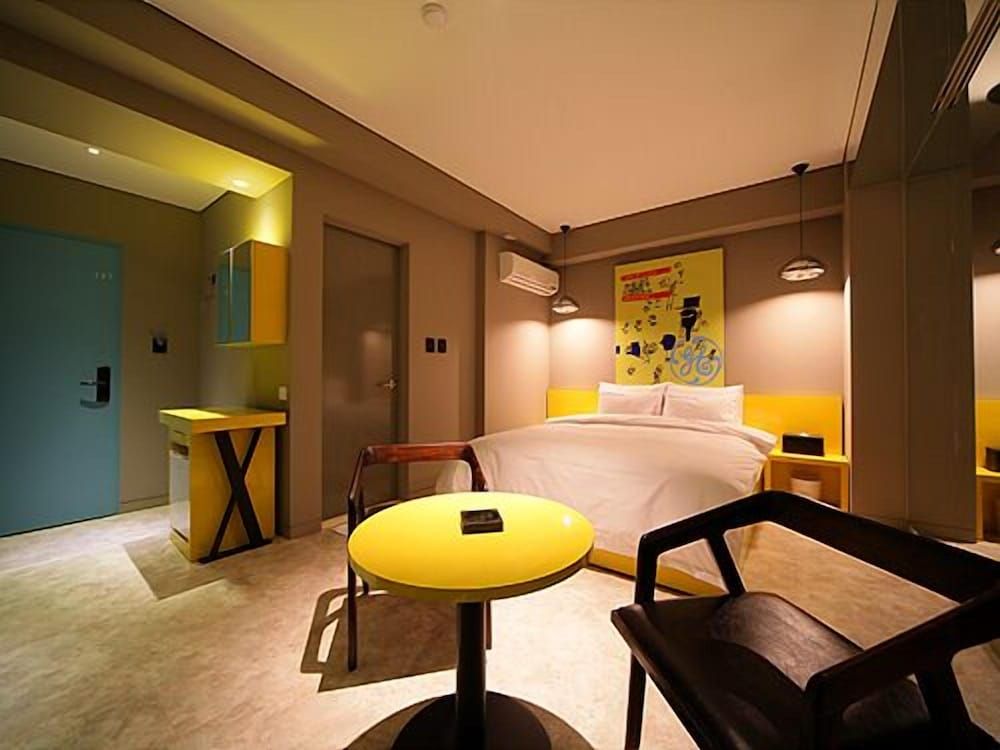 Hotel Gaeul Deluxe Room 15