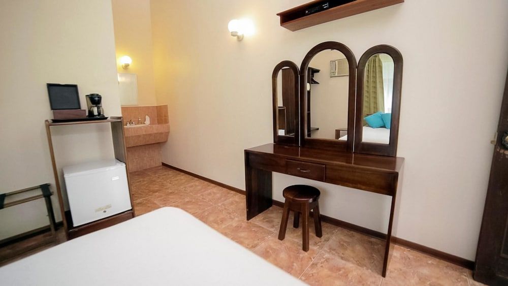 Eco Arenal Hotel Double Room 7