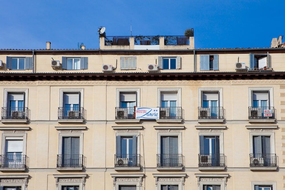 undefined Hostal Zamora 6