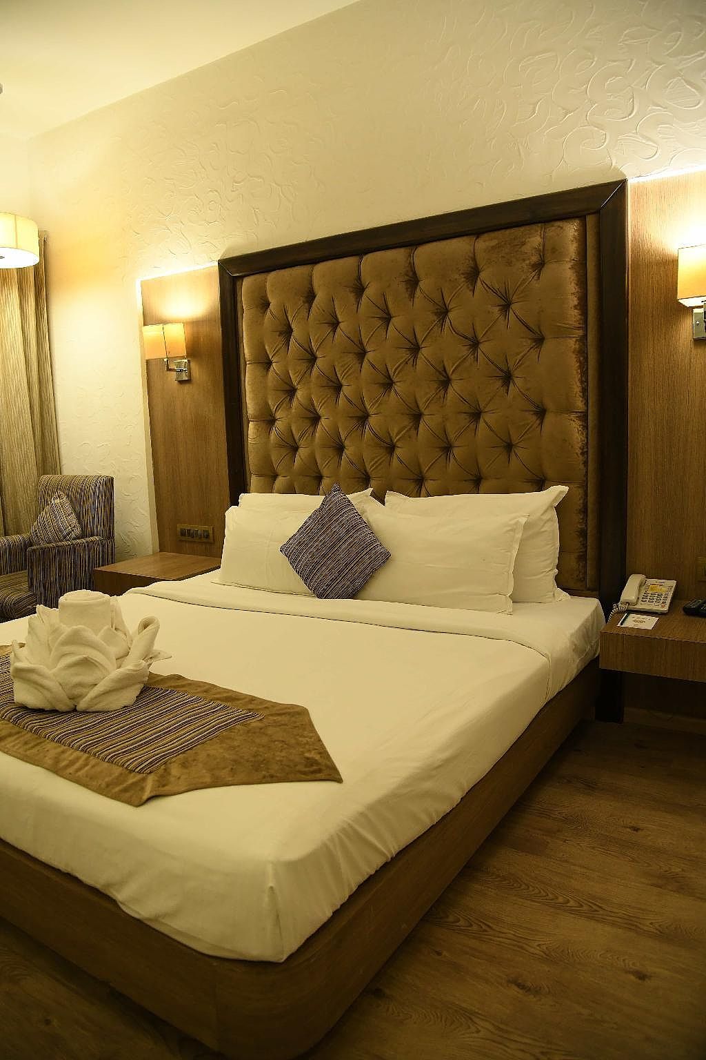 Airport Centre Point  Deluxe 8