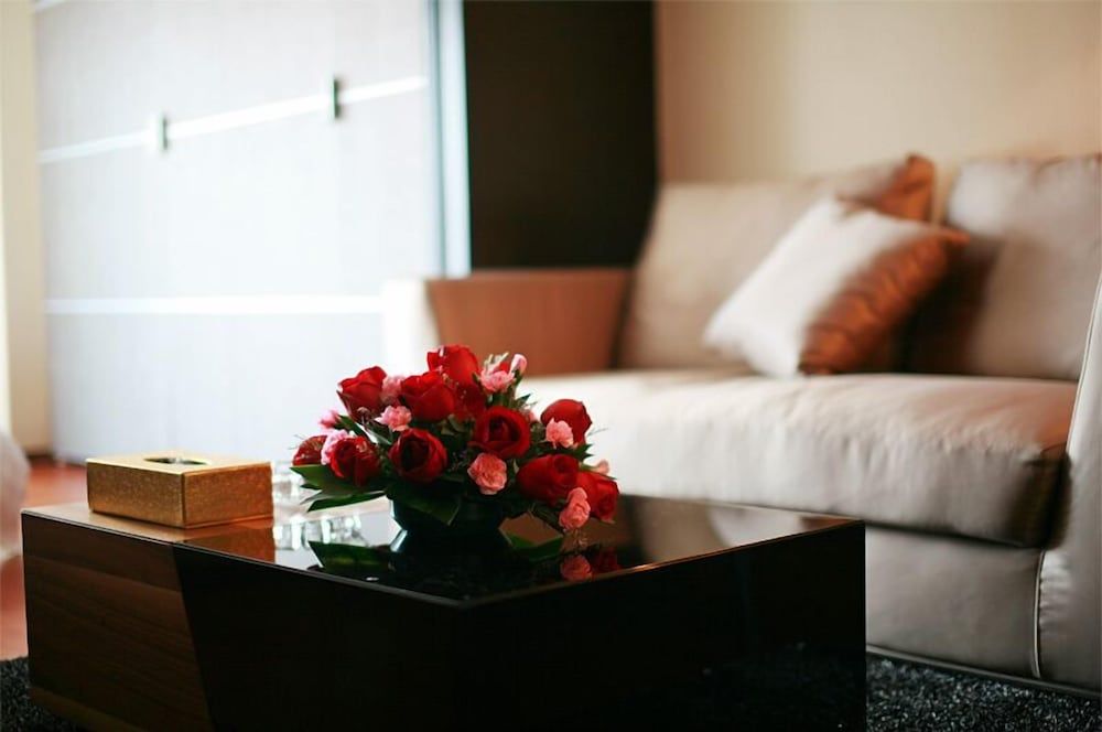 Deluxe Room, 2 Twin Beds (city view)