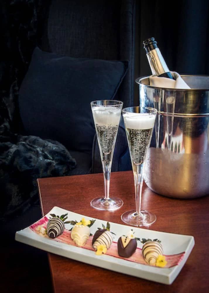 Hôtel Château Joliette Signature Suite, River View 3