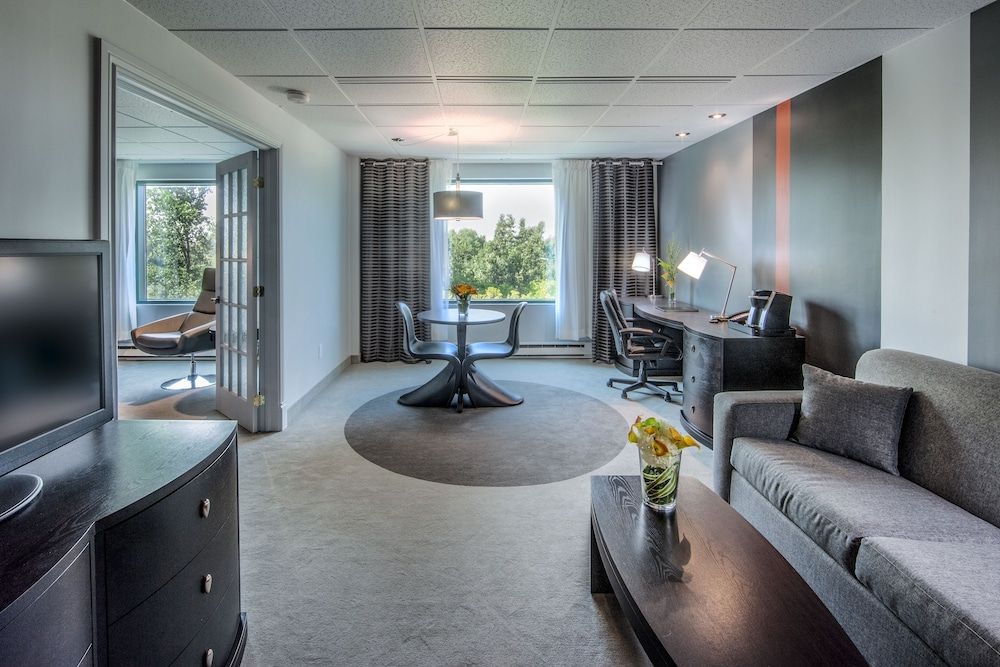 Hôtel Château Joliette Signature Suite, River View 5